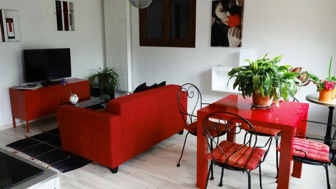 Le Vieux Pressoir Apartamento Saint-Germain-lès-Arlay Exterior foto